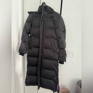 Moco long down coat